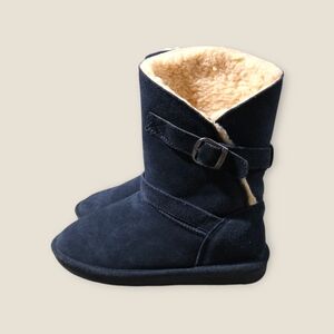 Bearpaw Annie Size 7 Women's Boots Navy Blue Suede Neverwet